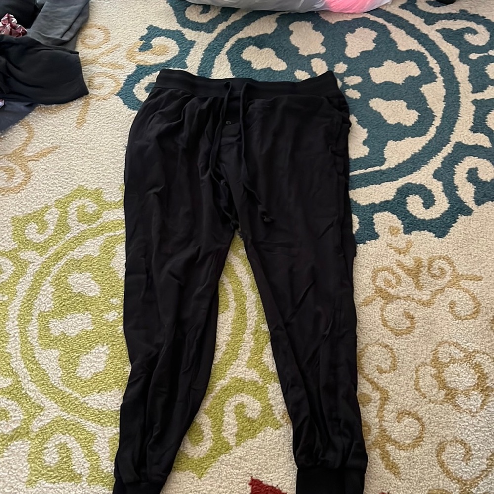 Black sweatpants